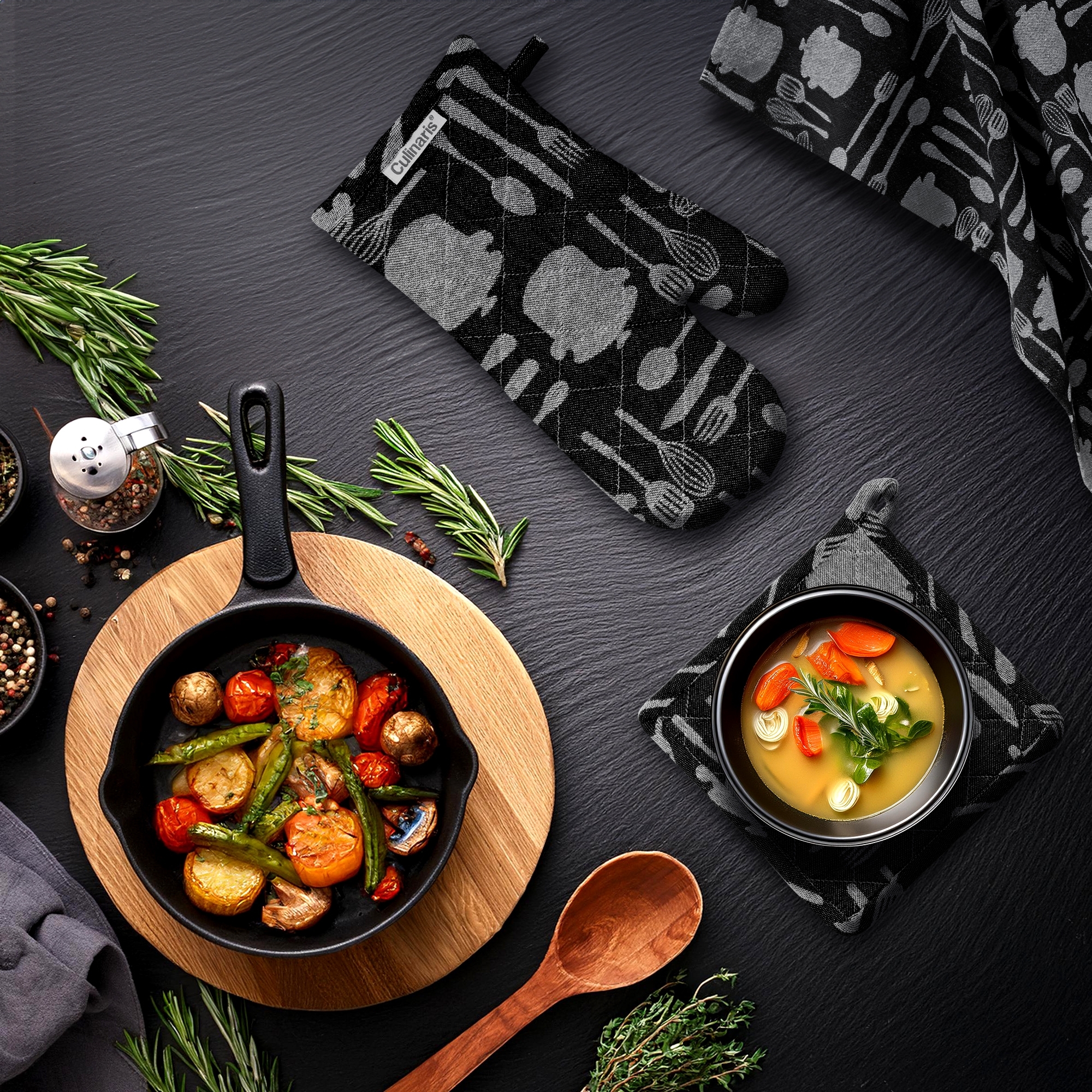 Oven Cloth - Black Cutlery | Culinaris