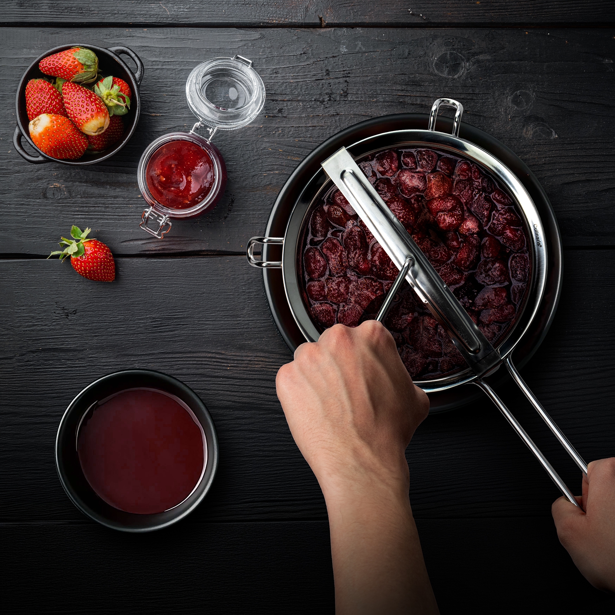 Strainer with stirring mechanism - Separati | Culinaris
